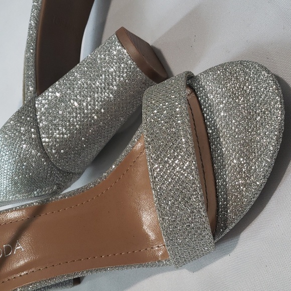 Silver Open Toe Heels - Picture 5 of 13